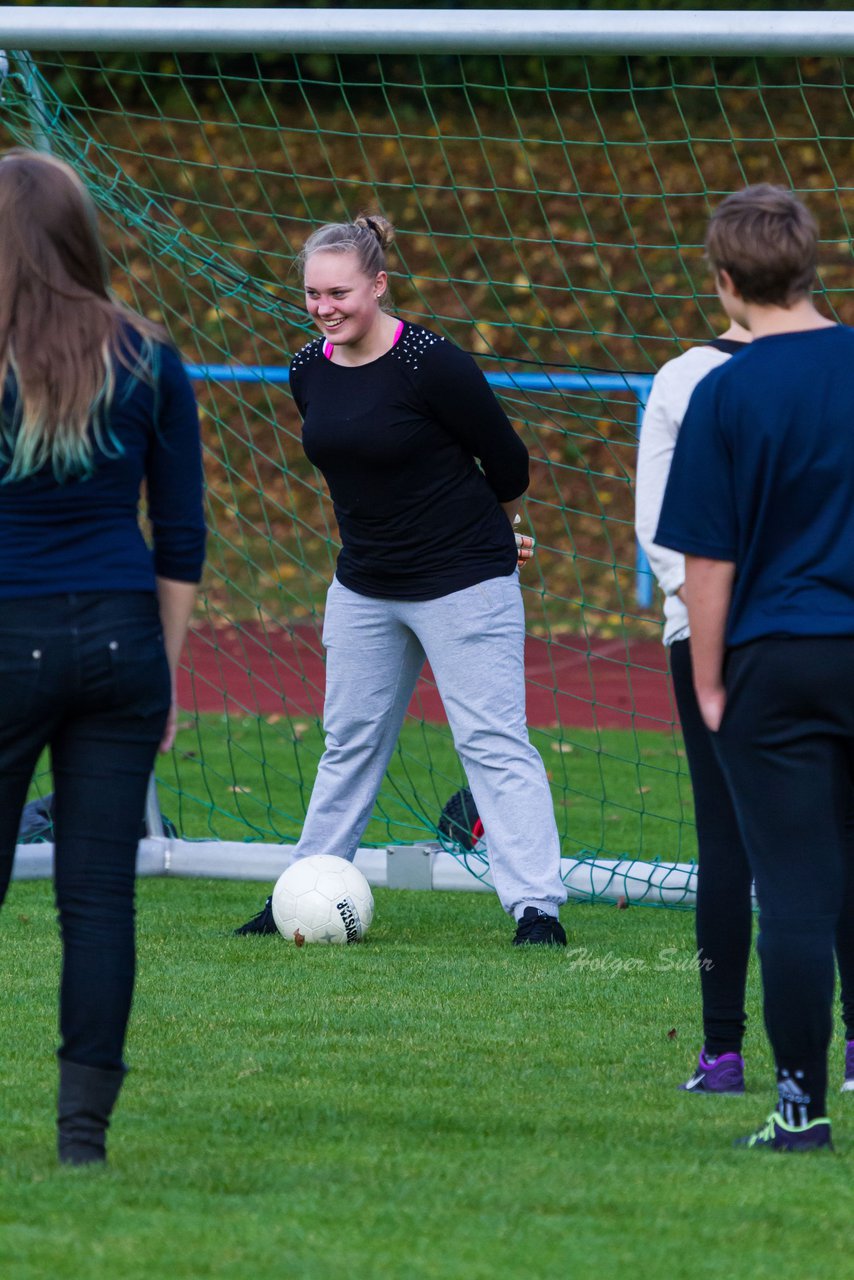 Bild 190 - B-Juniorinnen FSG FraWie hat Besuch aus Berlin